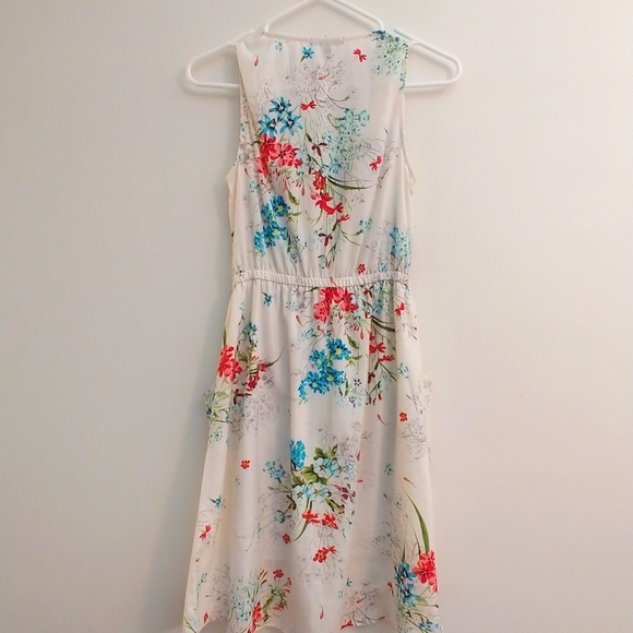 White with Coloured Flowers Dress - Picture 4 of 8